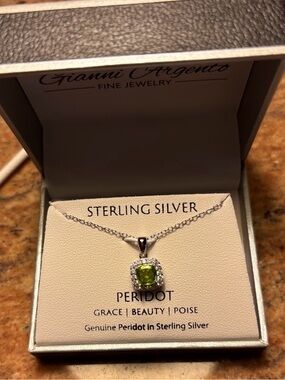 Gianni Argento Sterling Silver Peridot Pendant Necklace August Birthstone NEW
